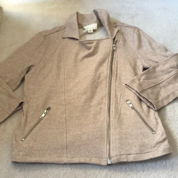 Sweater jacket! - Picture 1 of 2